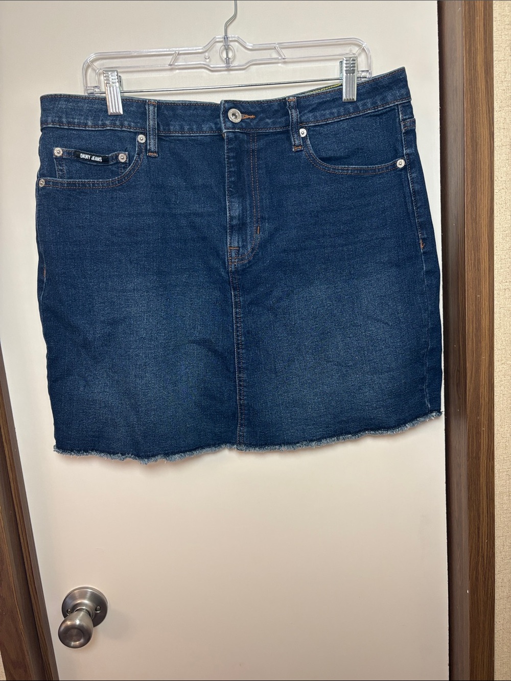 DKNY Jeans Womens Dark Wash Denim Mini Skirt Sz 14 Raw Frayed Hem Western Rodeo